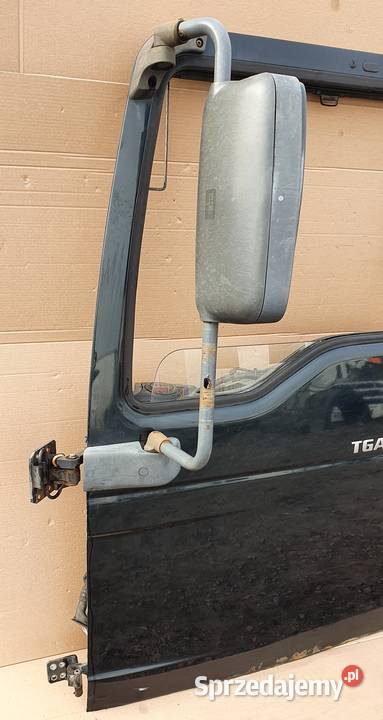 MAN TGA DRZWI LEWE LUSTERKO TAPICERKA SZYBA Bieleń