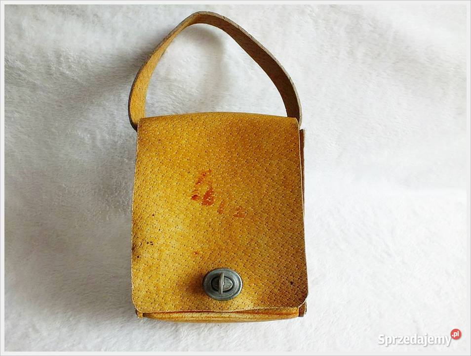 Stare skórzane etui na małe radio kieszonkowe Żary