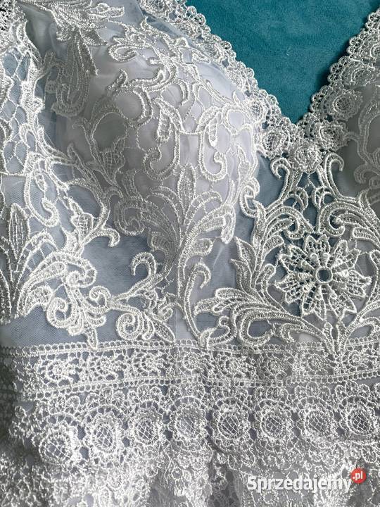 Suknia ślubna boho liniaA koronka 40 L 44 XXL Jelenia Góra