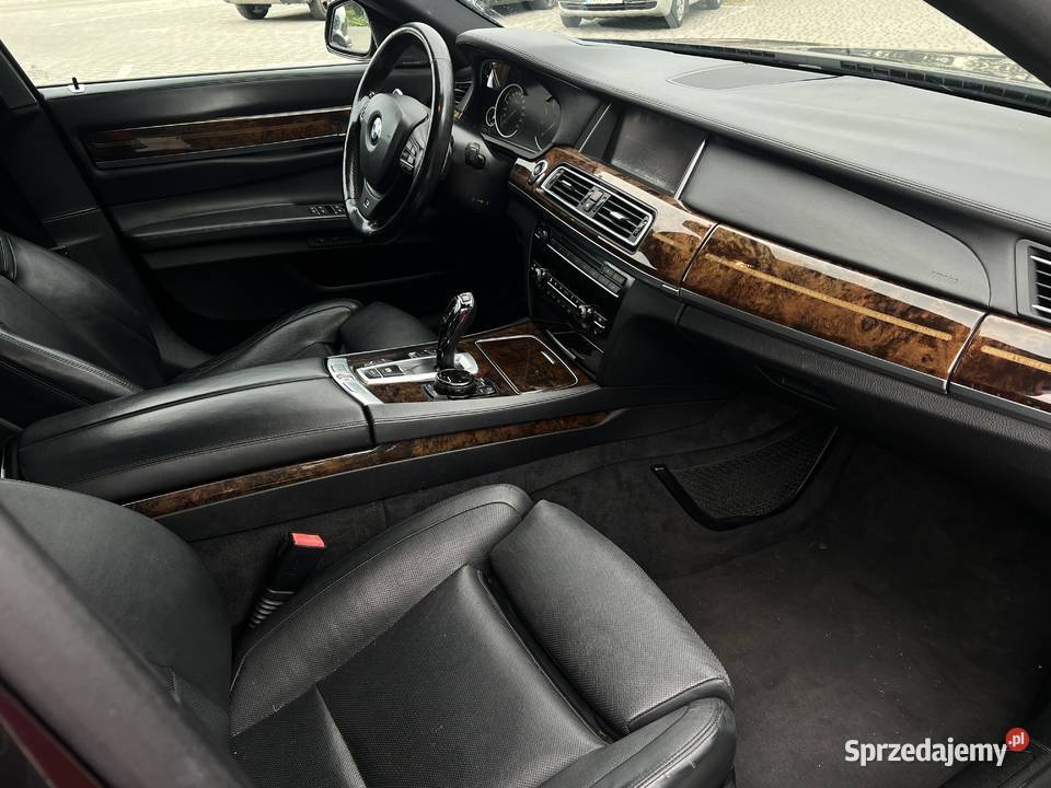 BMW 740i nawigacja Rzeszów