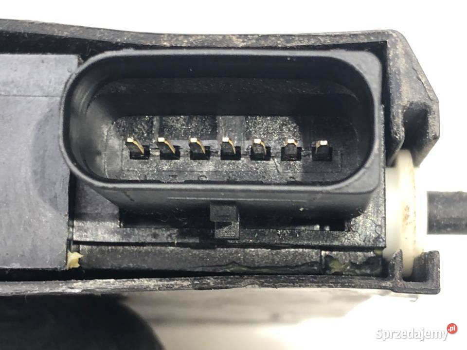 ZAMEK PRZÓD PRAWY PEUGEOT 308 II Hatchback