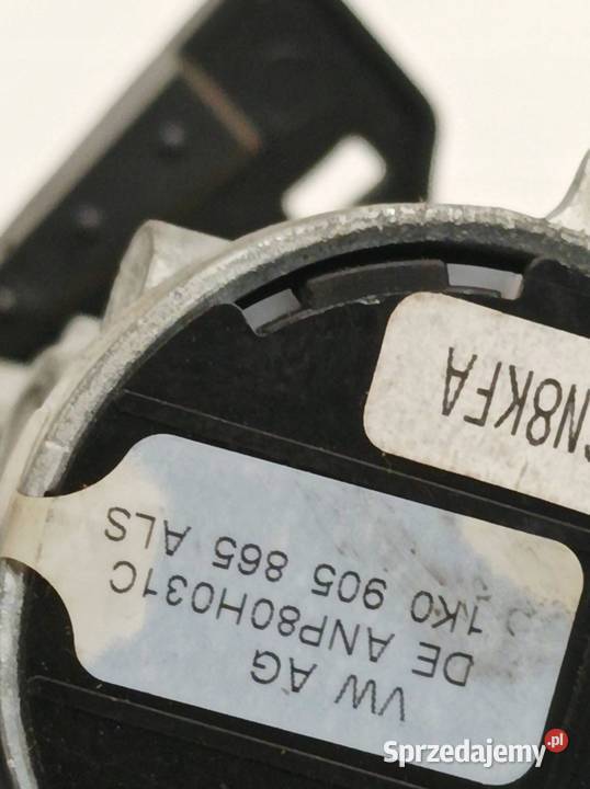 STACYJKA 1K0905851B VW Volkswagen Golf VI Rok produkcji 2009