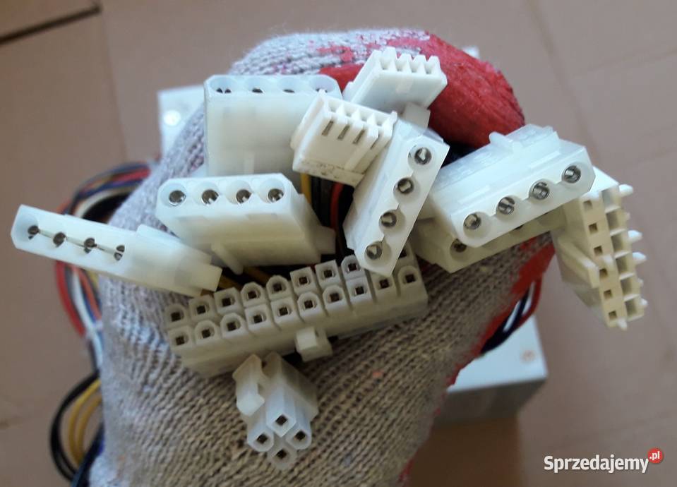 Zasilacze komputerowe różne modele Obudowy i zasilanie Warszawa sprzedam