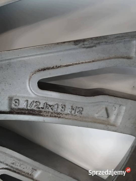 FELGA ALUMINIOWA R18 5X112 ET40 OC66 85JX18 H2