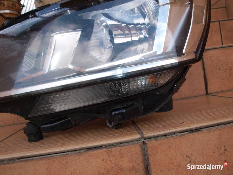 VW Transporter T6 Lift lampa lewa przód zwykła Kalisz