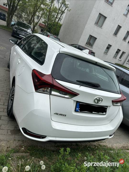 Toyota Auris 14 d4d 2018r Łódź