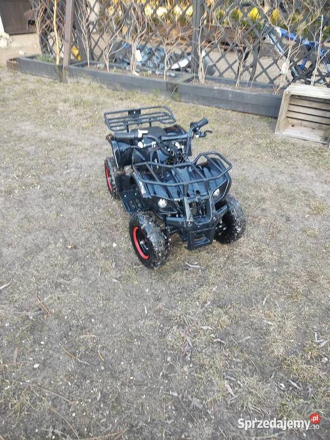 Quad 36v mało uzywany Pozostałe Choroń sprzedam