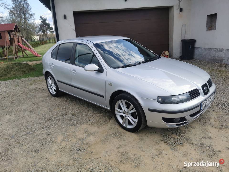 Seat Leon 19tdi 2 kpl alu nieuszkodzony