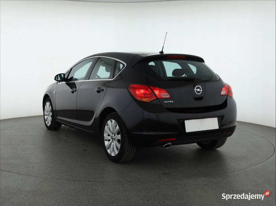 Opel Astra 14 T Piaseczno
