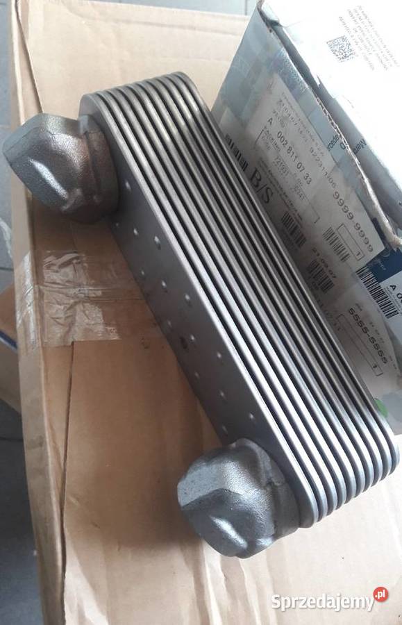 chłodnica Oleju radiator Mercedes V6 OM401la smarowanie silnika Częstochowa