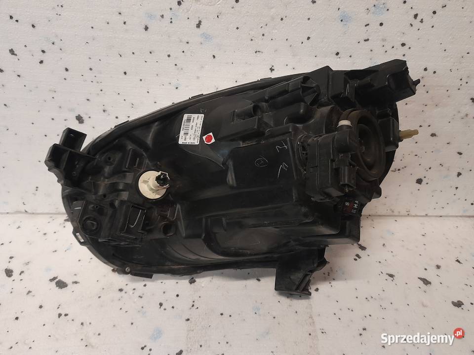 Lampa przednia prawa przód prawy reflektor Lampy przednie