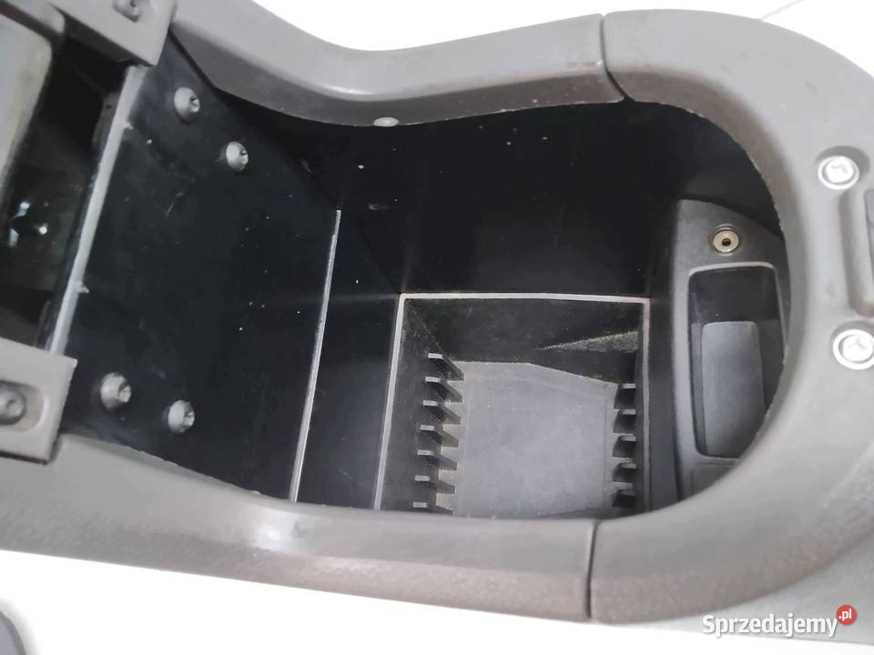 TUNEL ŚRODKOWY PODŁOKIETNIK MK1 Ford Kuga I świętokrzyskie