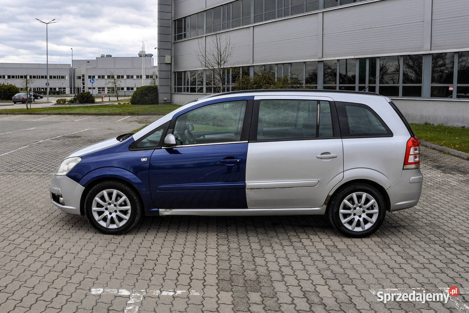 Opel Zafira 18 140 LPG 2009 r Lift 7osobowy Wrocław sprzedam