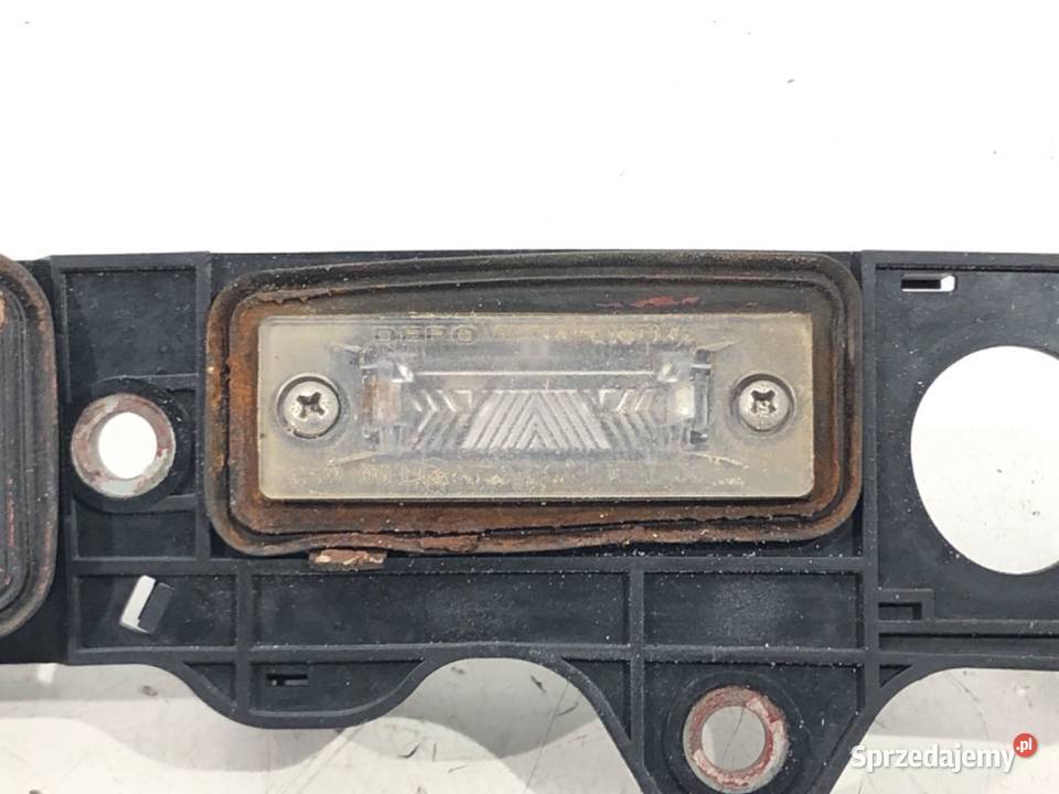 KLAMKA KLAPY TYŁ VW GOLF PLUS V Minivan 0413 osobowe podkarpackie