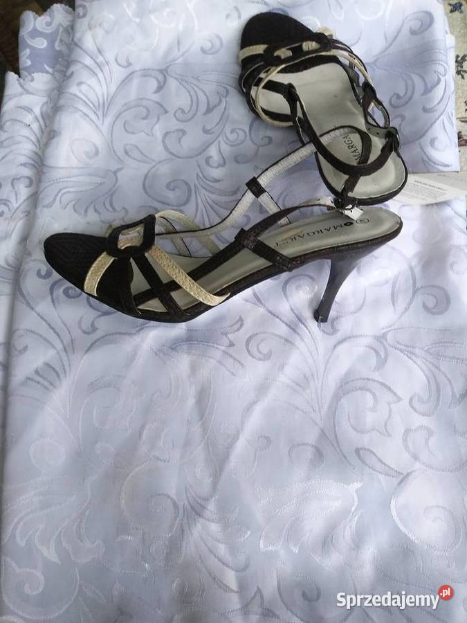 Sandałki paski na szpilce nowe Sandały i klapki lubelskie Lublin