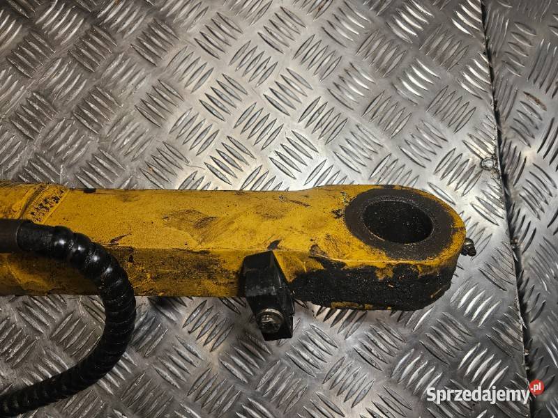 Siłownik hydrauliczny otwierania łyżki Komatsu Gdynia sprzedam