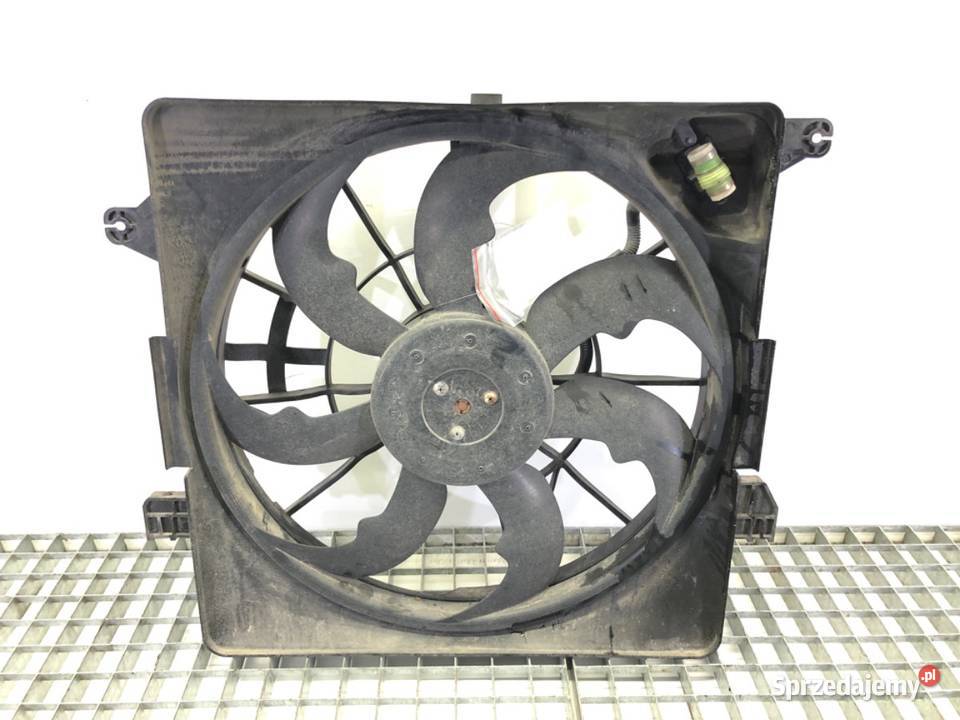 WENTYLATOR CHŁODNICY HYUNDAI i40 17 116