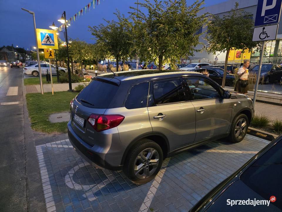 Suzuki vitara 16 benzyna allgrip comfort plus nieuszkodzony Rawicz sprzedam