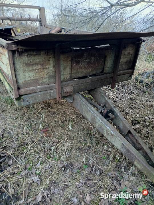 Rozrzutnik jednoosiowy nieuszkodzony