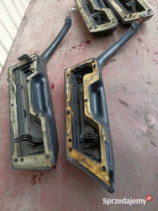 Mercedes W124 uchwyt mocowania boczka drzwi tapicerki samochodowe Skarżysko-Kamienna