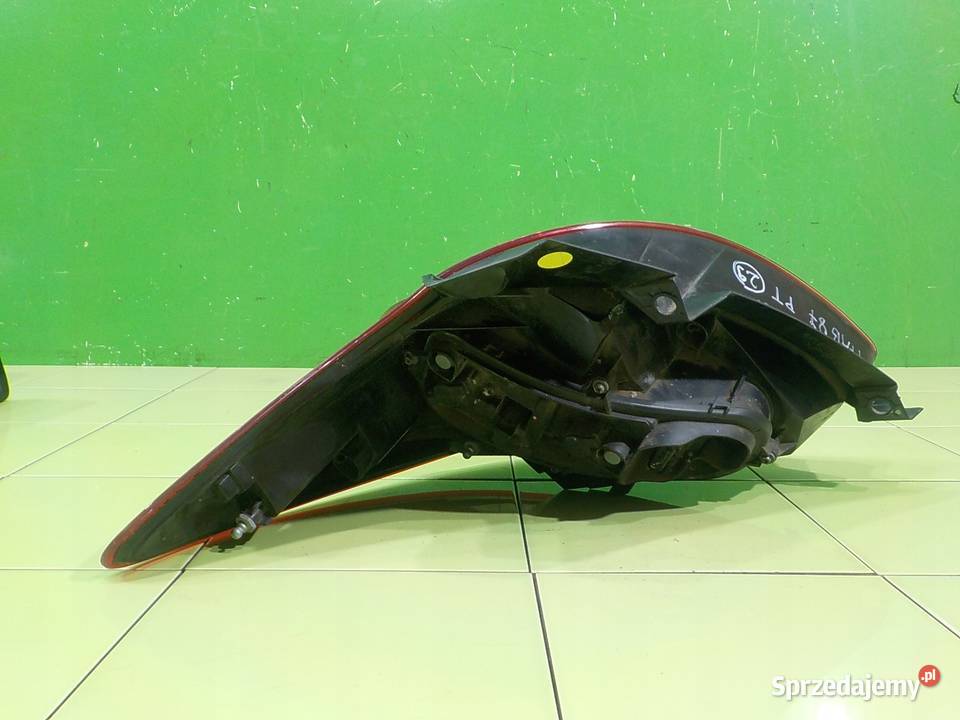 FORD KA MK2 II 12 B 10r HB 3D lampa prawa tyl Suków