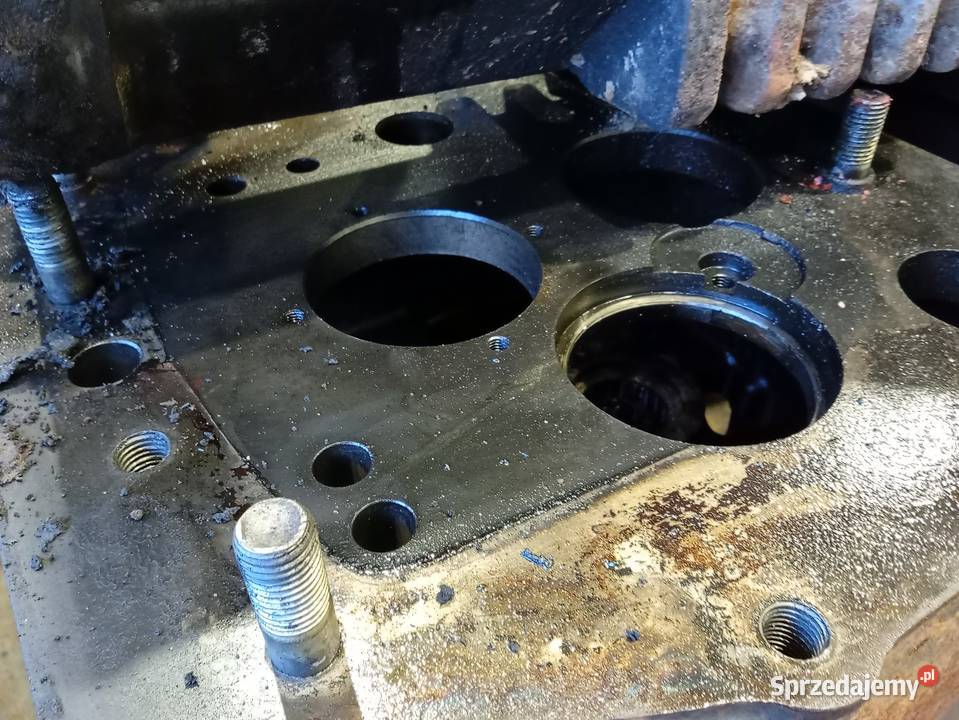 Obudowa skrzyni biegówmostu Renault 10354 106 54 Olsztyn
