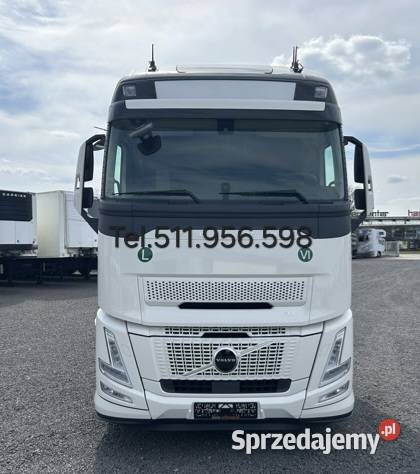 Volvo FH TEZ LEASING CIAGNIKA automatyczna Warszawa