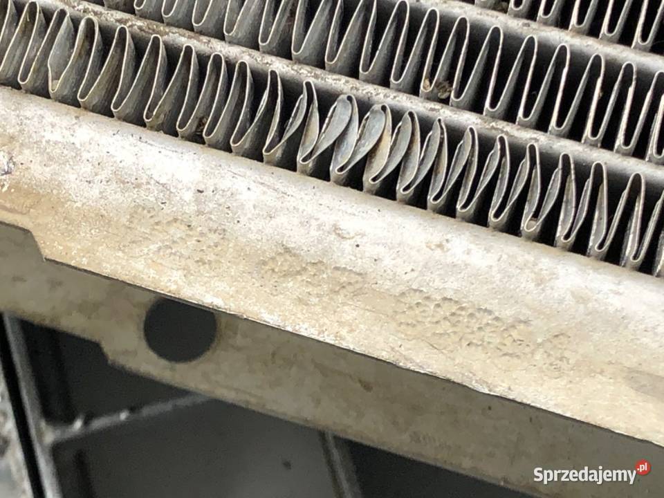 CHŁODNICA WODY BMW E38 28 193 9401 RADIATOR