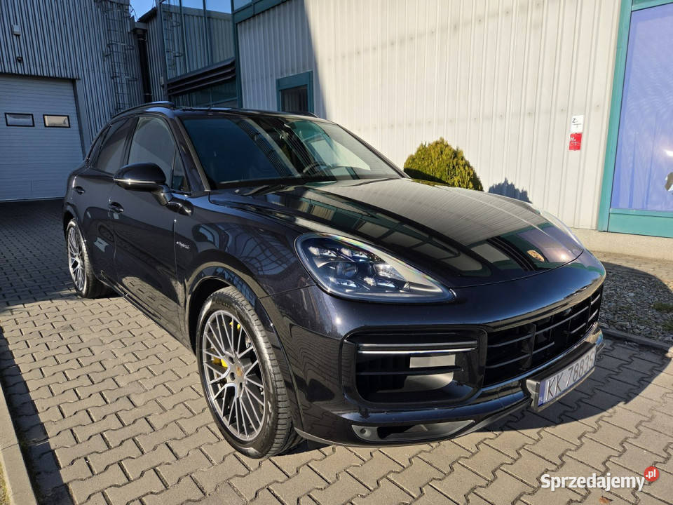 Porsche Cayenne Turbo S eHybrid 680 Specyfikacja Węgrzce