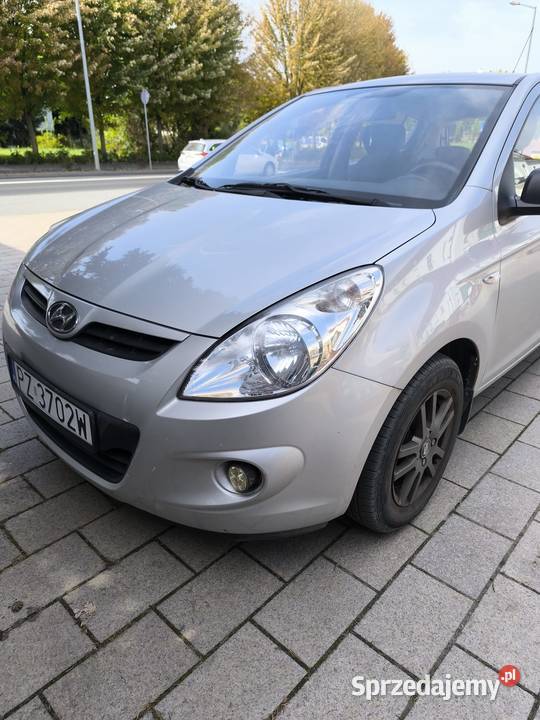 Hyundai i20 stan Rok produkcji 2010 Swarzędz sprzedam