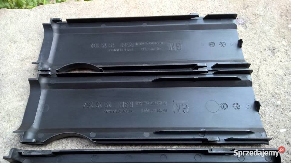 Zaślepka maskownica cewki silnika Opel Corsa b c Chełm sprzedam