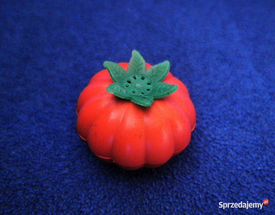 Solniczka z PRL w kształcie pomidora Polkowice