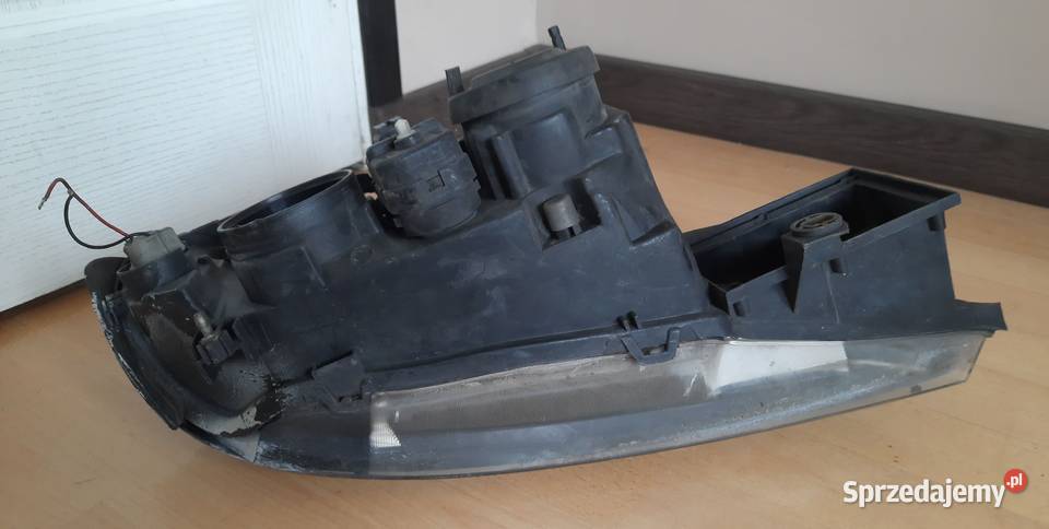 Nissan Primera P11 reflektor lampa przednia lewa Krotoszyn