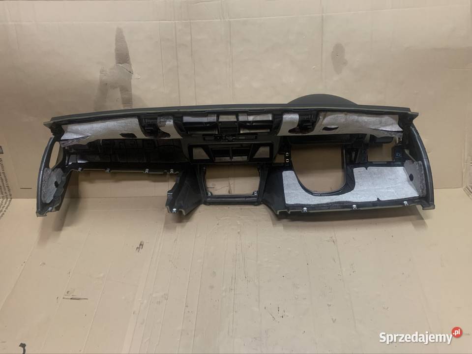 7155202 deska kokpit konsola bmw e90 e91 e92 e93 osobowe Szczecin