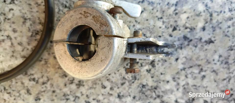 Suzuki RV 50 uchwyty dźwigniprzełączniki świateł Bolesławiec