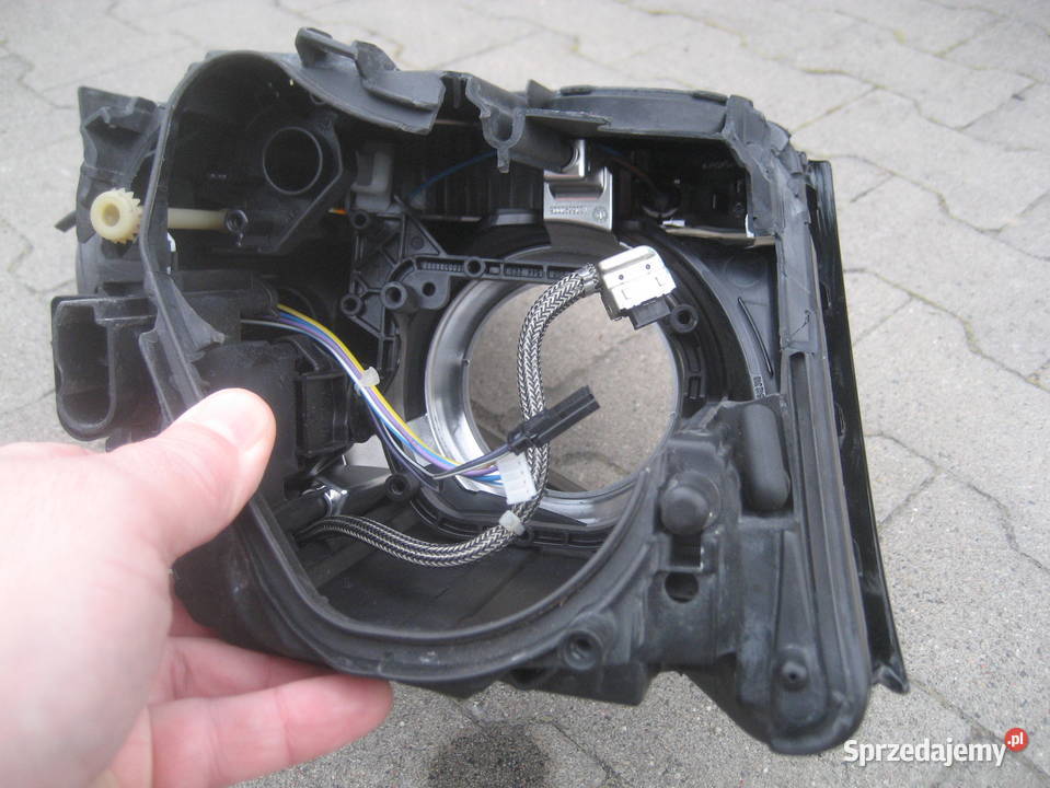 audi tt 0610r lampa przód lewa xenon 8j0941003d Lampy przednie Rakoniewice