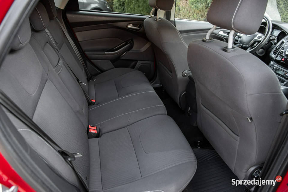 Ford Focus Titanium 16i 150 Manual Full Opłacony czujnik deszczu Zwoleń