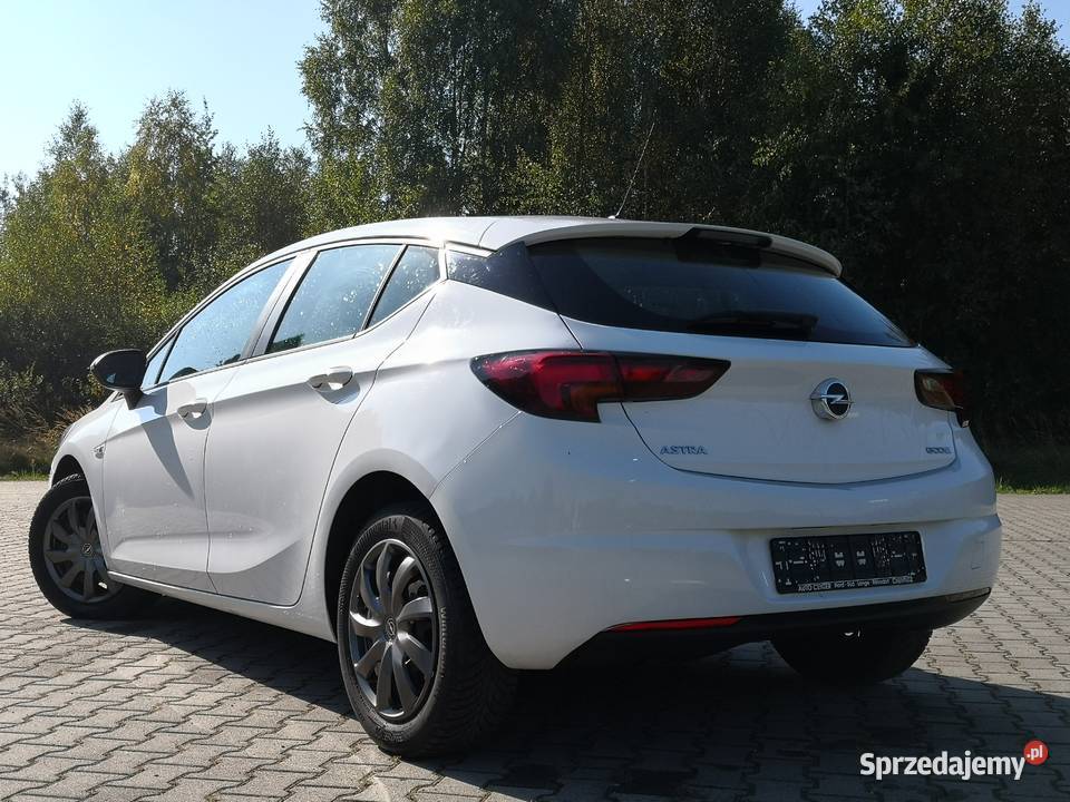 Opel Astra K 10 B 105 96 przebiegu Opłacony wielofunkcyjna kierownica Smyków