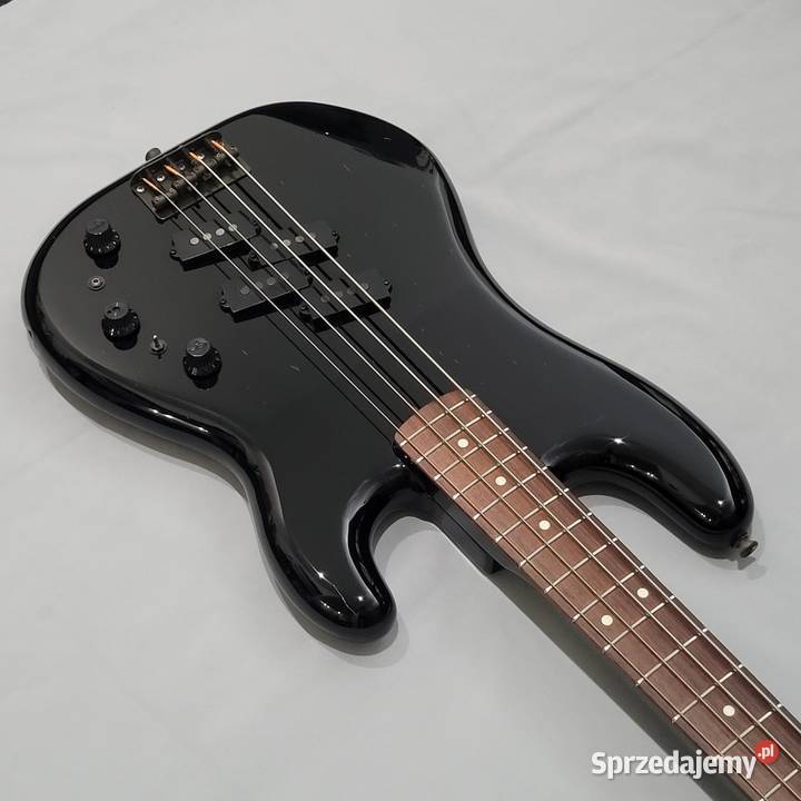Fender Precision Bass Boxer Japan PB 555