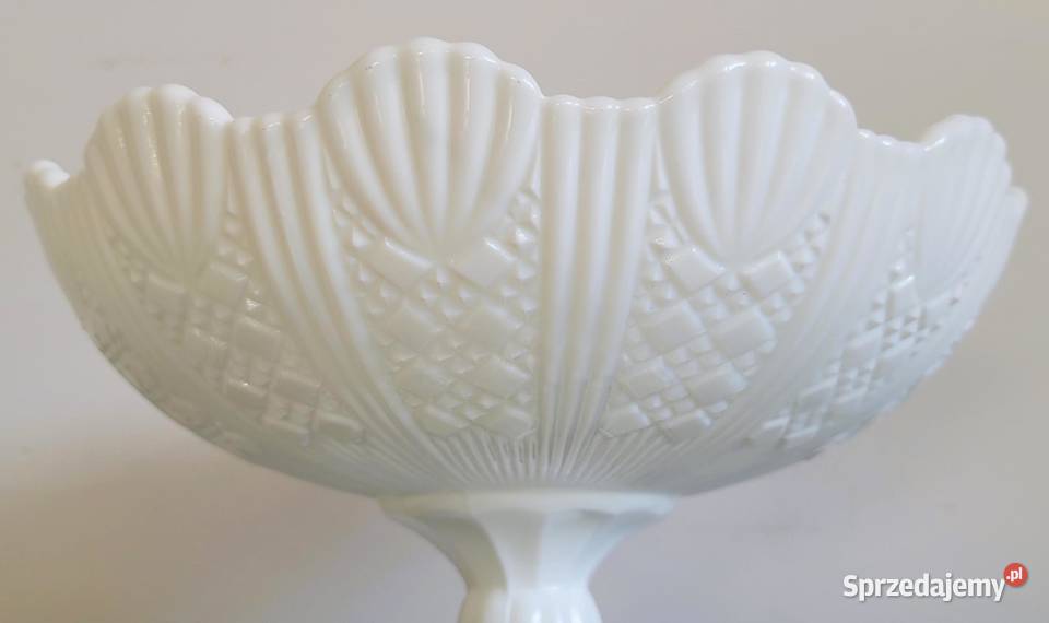 HSG Ząbkowice 3 patery rozalinowe medaliony