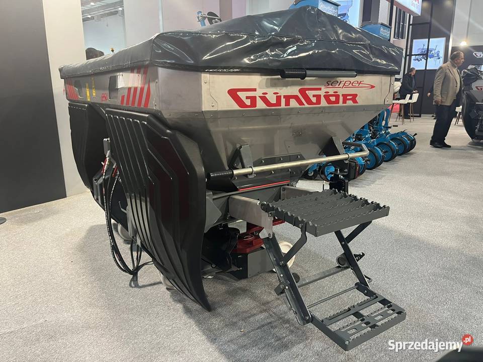 NOWOŚĆ 2025 Rozsiewacz Dwutarczowy PRO 1250 do Zaczernie