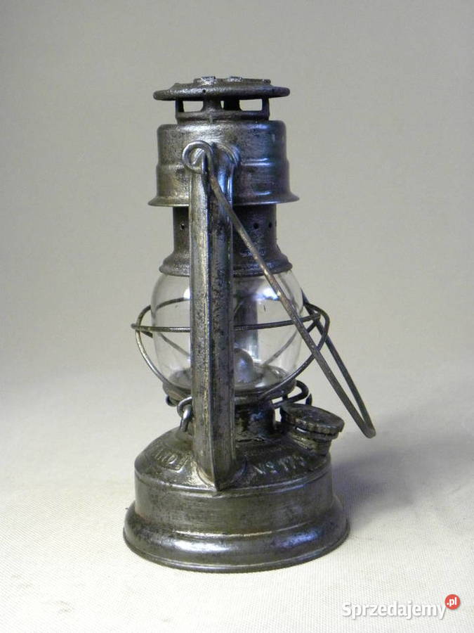Niemiecka lampa wojskowa naftowa Feuerhand 175 Legnica