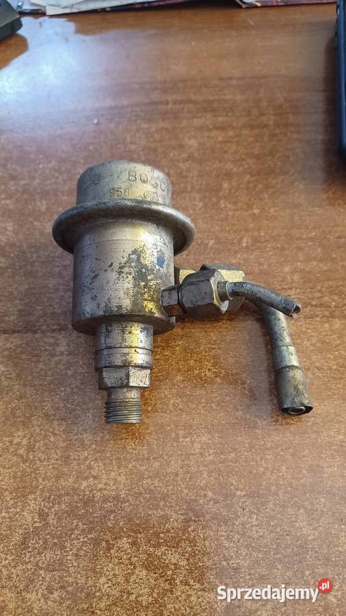 REGULATOR CIŚNIENIA PALIWA AUDI 80 B4 100 90 Rakoniewice