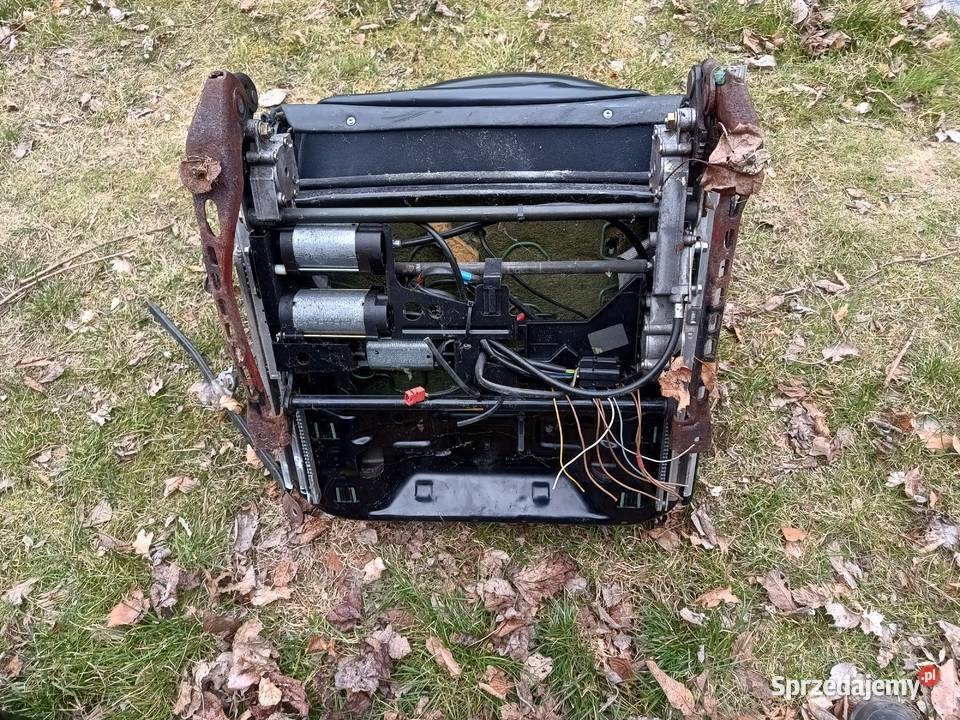 Siedzenia fotele Mercedes 124 sportline osobowe zachodniopomorskie Koszalin sprzedam