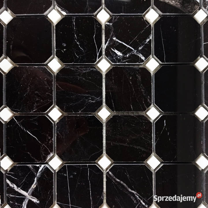 Mozaika z marmuru Black Silk kostka Bianco Neve Piaseczno