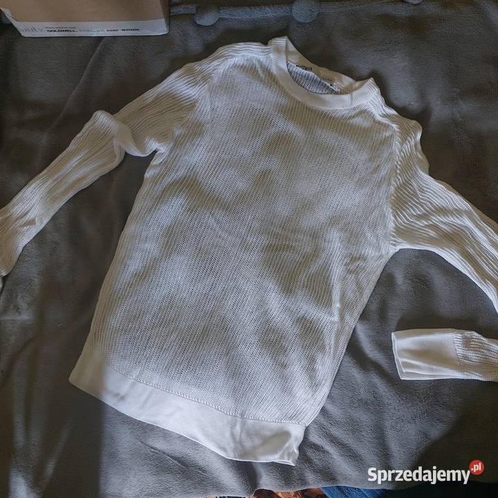 Sweter azurkowy biały Swetry i golfy sprzedam