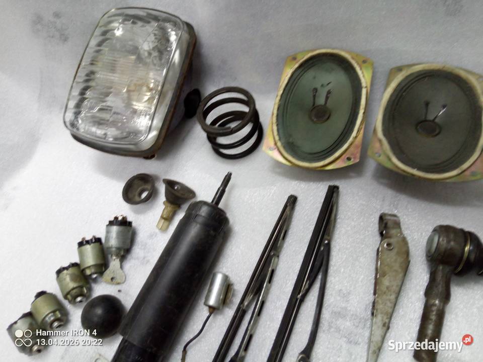 Fiat 126p Maluch FSM zestaw części auto PRL Pozostałe Przemyśl