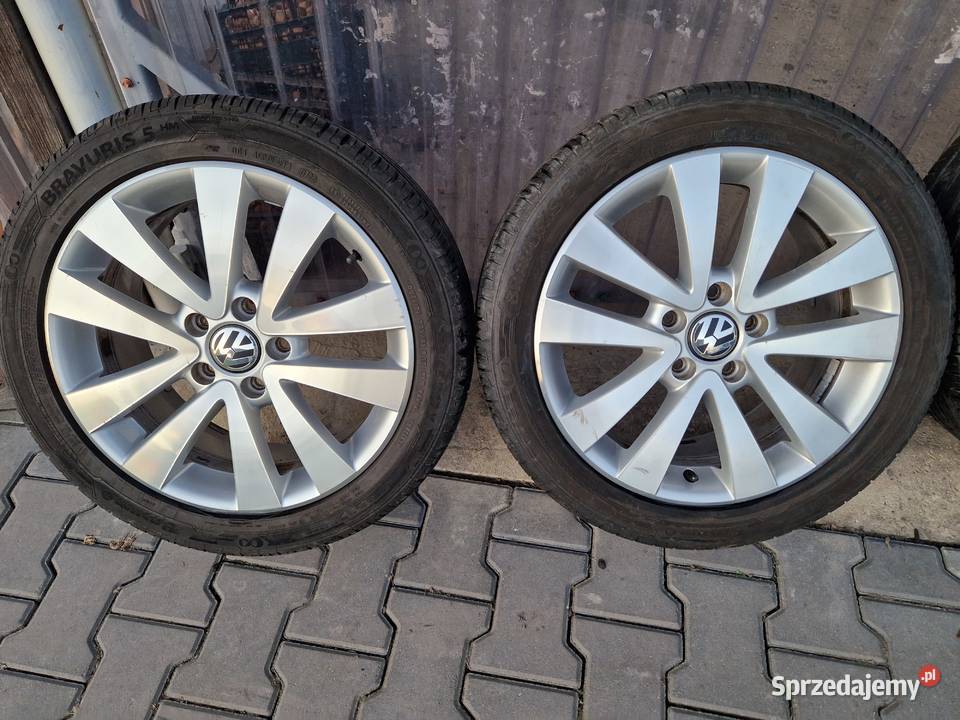 Felgi Koła VW Touran Passat Golf Tcross 17 5x112 Opony i felgi Pińczów