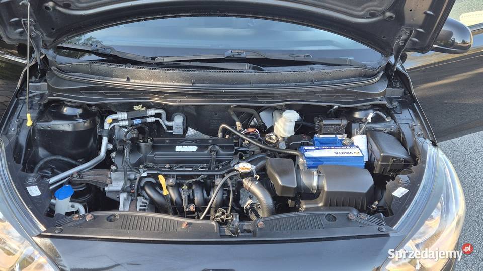 HYUNDAI I20 LIFT 12B ZAREJESTROWANY KLIMA czarny Końskie