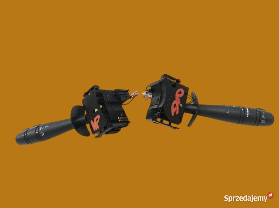 PRZEŁĄCZNIK ZESPOLONY 8200328896 Renault Laguna Rok produkcji 2006